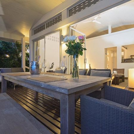 Ban Mok Talay Beachfront Villa Банг-Рак Экстерьер фото