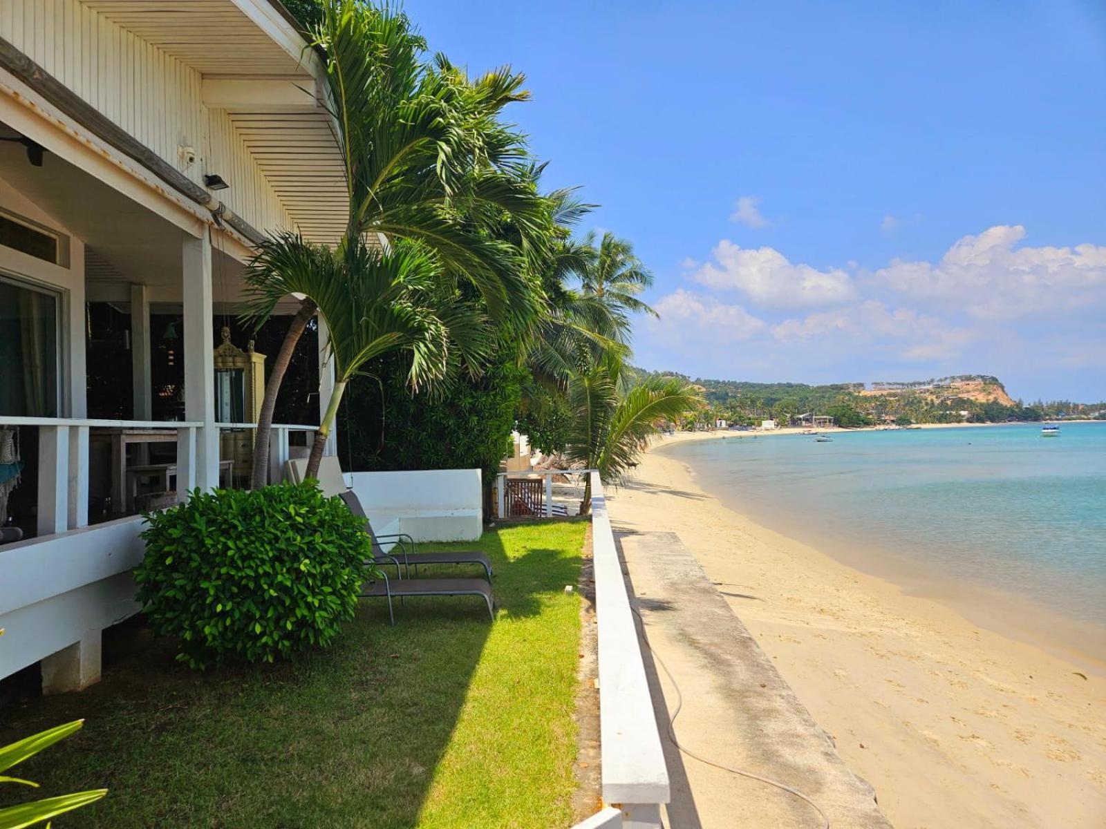 Ban Mok Talay Beachfront Villa Банг-Рак Экстерьер фото