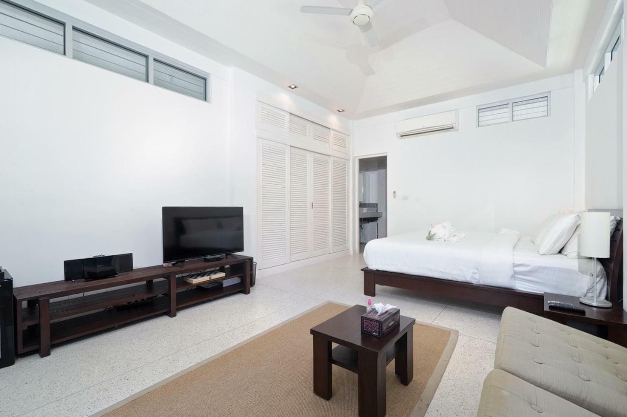 Ban Mok Talay Beachfront Villa Банг-Рак Экстерьер фото
